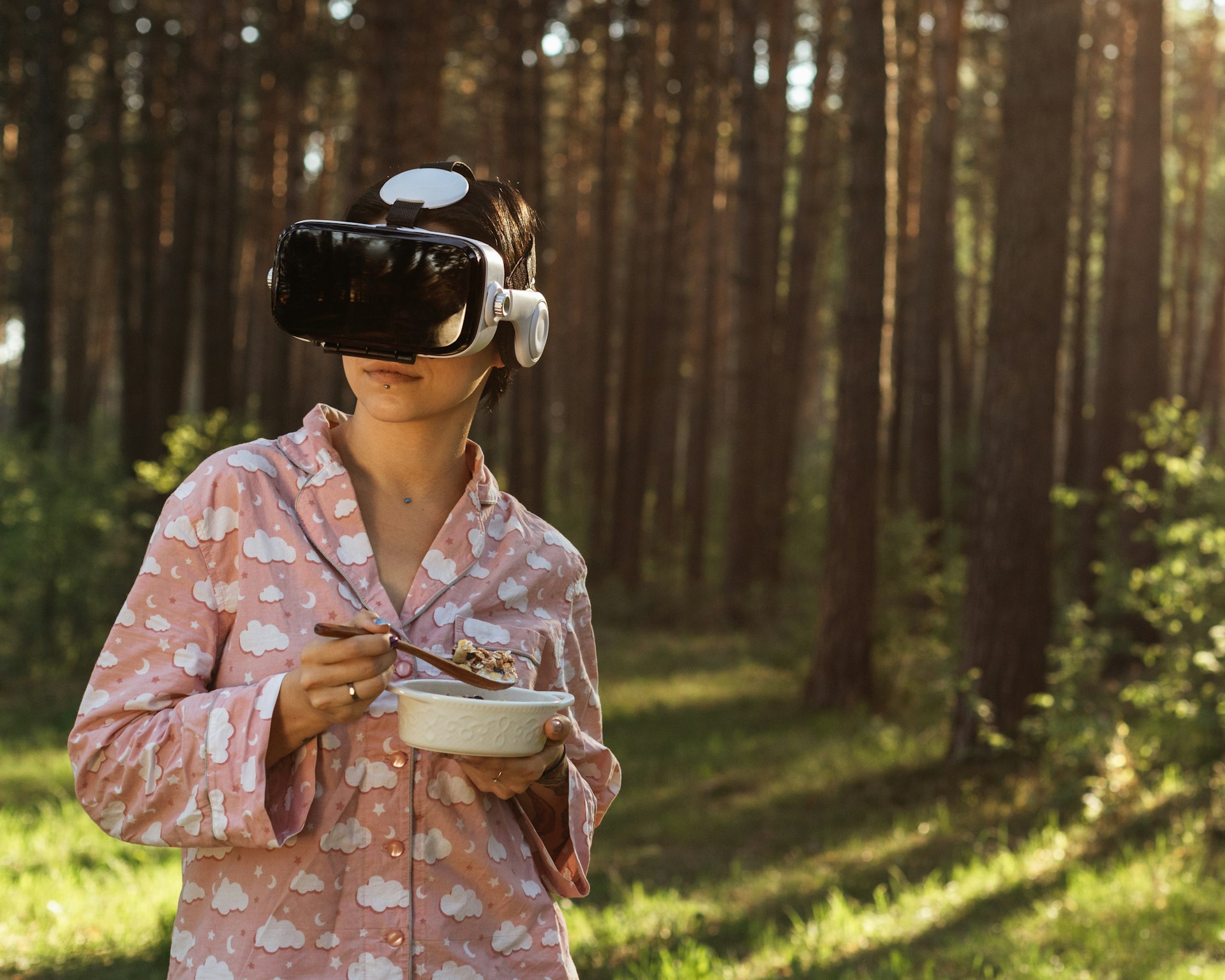 Transforming Property Tours: How Virtual Reality Revolutionizes Real Estate Experiences